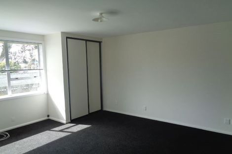 Photo of property in 1 Isleworth Road, Bishopdale, Christchurch, 8053