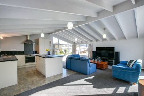 Photo of property in 38 Freyberg Avenue, Tamatea, Napier, 4112