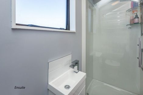 Photo of property in 43 Maclaren Street, Maymorn, Upper Hutt, 5018