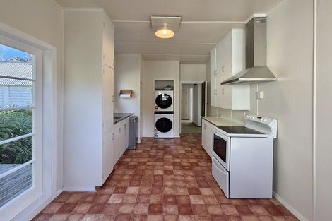 Photo of property in 14 Warwick Street, Wilton, Wellington, 6012