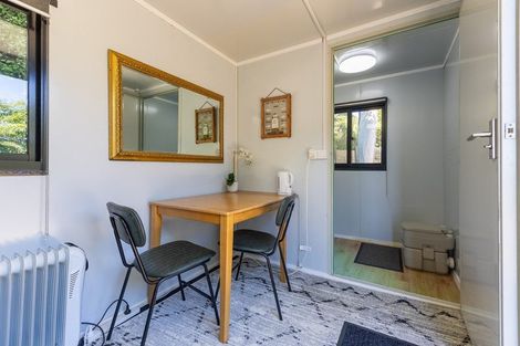 Photo of property in 198-200 Maungakotukutuku Road, Paraparaumu, 5032