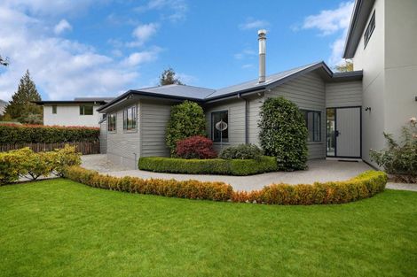 Photo of property in 18 Norfolk Street, Arrowtown, 9302