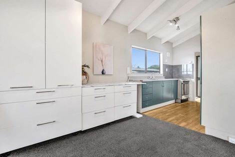 Photo of property in 37b Aquarius Drive, Kawaha Point, Rotorua, 3010