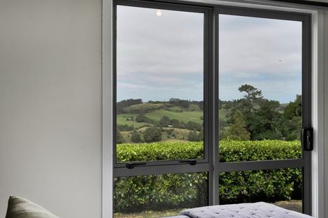 Photo of property in 281 Upland Road, Tarurutangi, New Plymouth, 4372