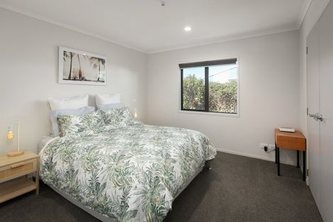 Photo of property in 21 Surfers Avenue, Waihi Beach, 3611