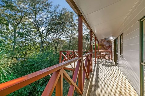 Photo of property in 2/133b Manuka Road, Bayview, Auckland, 0629