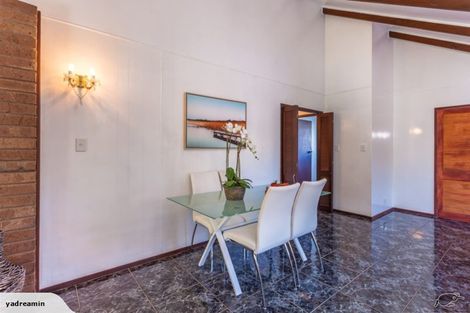 Photo of property in 16 Frank Evans Place, Henderson, Auckland, 0610