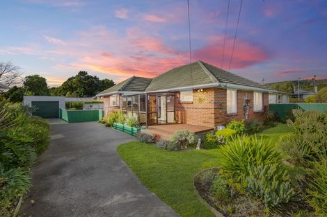 Photo of property in 34 Totara Park Road, Clouston Park, Upper Hutt, 5018