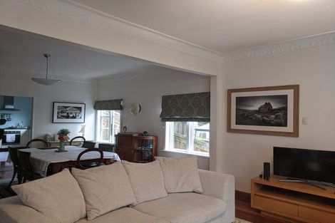 Photo of property in 6 David Crescent, Karori, Wellington, 6012