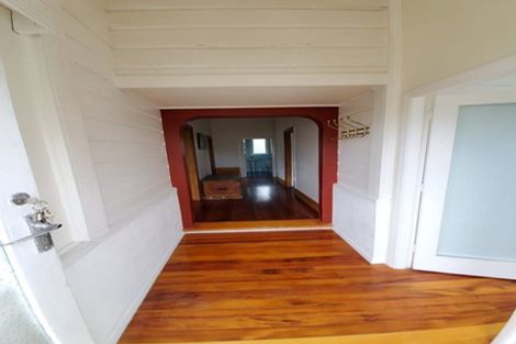 Photo of property in 56 Freyberg Street, Lyall Bay, Wellington, 6022