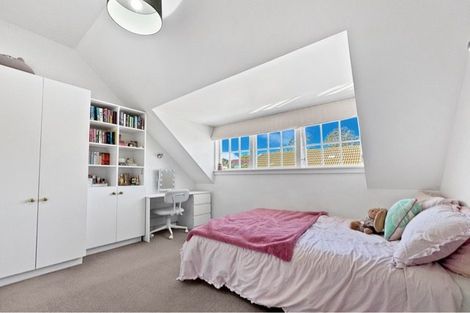 Photo of property in 12 Ravi Street, Khandallah, Wellington, 6035