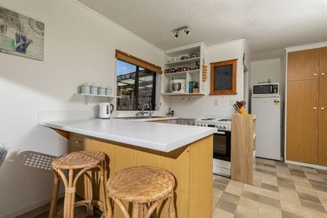 Photo of property in 1/42 Frank Evans Place, Henderson, Auckland, 0610