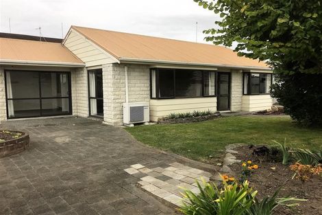 Photo of property in 2/10 Lee Road, Taradale, Napier, 4112