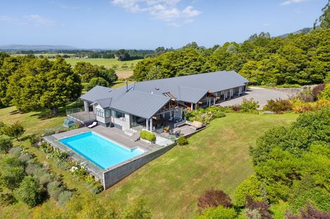 Photo of property in 36 Hoeke Road, Carrington, Carterton, 5791