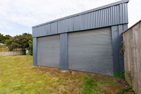 Photo of property in 37 Ross Street, Woodville, 4920