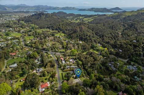 Photo of property in 195 Driving Creek Road, Coromandel, 3506