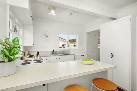 Photo of property in 965 High Street, Avalon, Lower Hutt, 5011