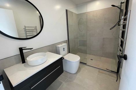 Photo of property in 4/6 Burdale Street, Riccarton, Christchurch, 8011