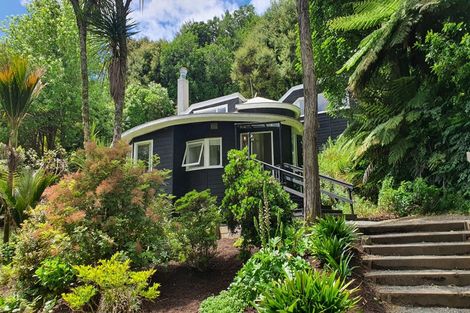 Photo of property in 1080 Sandspit Road, Sandspit, Warkworth, 0982