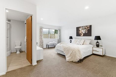 Photo of property in 1/21 Overdale Drive, Cashmere, Christchurch, 8022