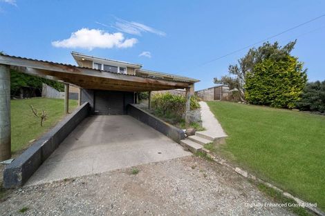 Photo of property in 3 George Street, Clinton, 9534