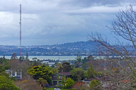 Photo of property in 207 Don Buck Road, Massey, Auckland, 0614