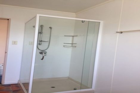 Photo of property in 37 Porritt Place, Waipukurau, 4200