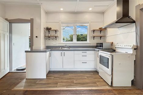 Photo of property in 979 Matakana Road, Matakana, Warkworth, 0985