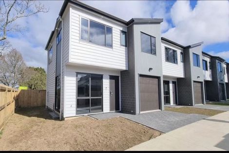 Photo of property in 425a Great South Road, Opaheke, 2113