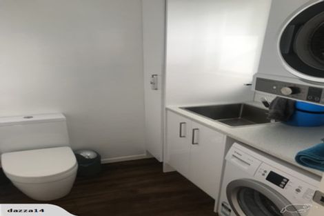 Photo of property in 35 Oswald Crescent, Paparangi, Wellington, 6037