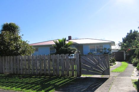 Photo of property in 3 Mickle Street, Te Atatu South, Auckland, 0610