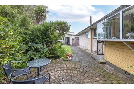 Photo of property in 3 Leeman Place, Redwood, Christchurch, 8051