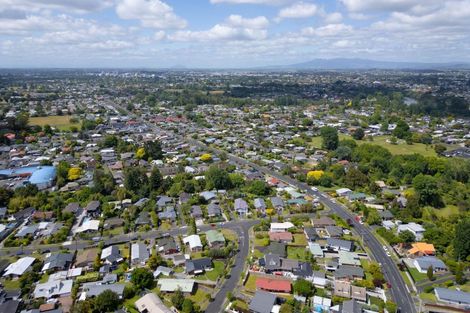 Photo of property in 2 De Vere Crescent, Chartwell, Hamilton, 3210