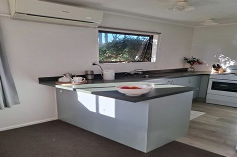 Photo of property in 8b Carthew Street, Okato, 4335