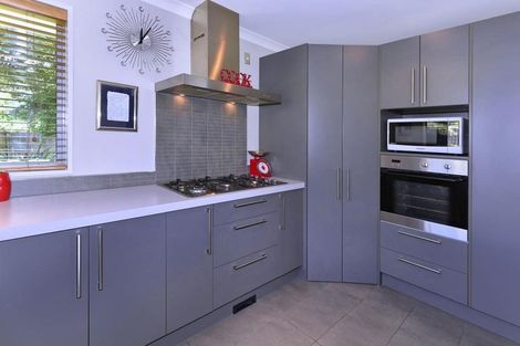 Photo of property in 10h Sefton Street, Belfast, Christchurch, 8051