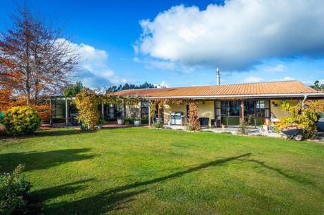 Photo of property in 53 Templer Street, Geraldine, 7992