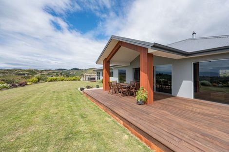 Photo of property in 32 Mahoe Close, Upper Moutere, 7173