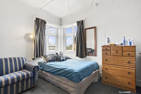 Photo of property in 212 Rongotai Road, Rongotai, Wellington, 6022