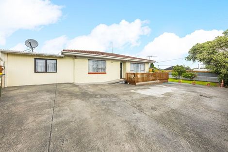 Photo of property in 2/2a Hutt Road, Manurewa, Auckland, 2102