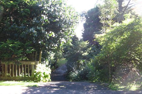 Photo of property in 123 Konini Road, Titirangi, Auckland, 0604
