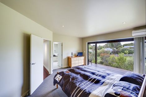 Photo of property in 72 Rochfort Road, Havelock North, 4130