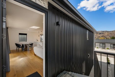 Photo of property in 43 Shortcut Road, Cromwell, 9310