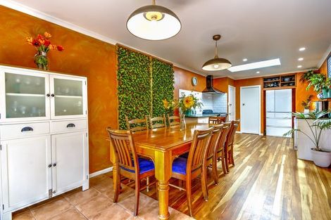 Photo of property in 33 Resthill Crescent, Glenview, Hamilton, 3206