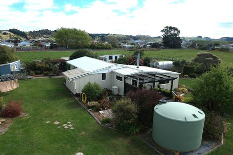 Photo of property in 2 Caen Street, Oamaru North, Oamaru, 9400