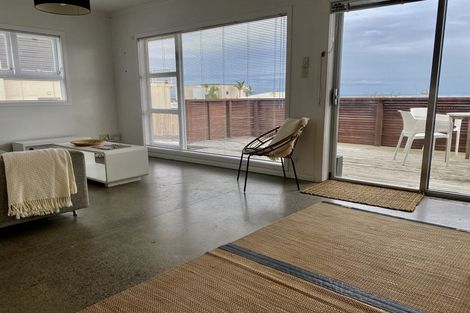 Photo of property in 23a/3 Hamblyn Street, Strandon, New Plymouth, 4312