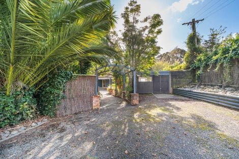 Photo of property in 140 Aokautere Drive, Fitzherbert, Palmerston North, 4410