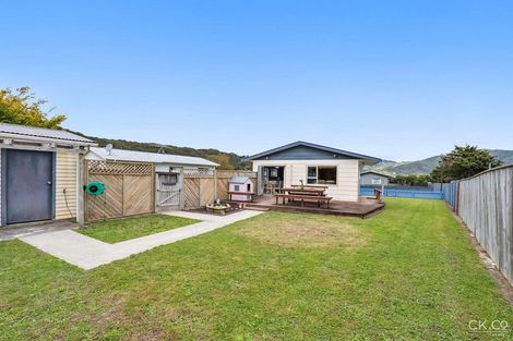 Photo of property in 3 Rakaia Grove, Wainuiomata, Lower Hutt, 5014
