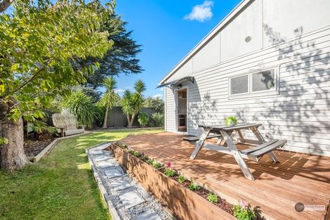 Photo of property in 2f2- Bentinck Street, Wallaceville, Upper Hutt, 5018