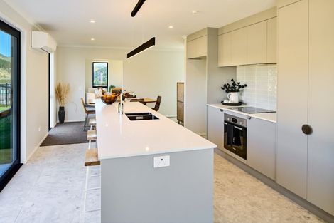 Photo of property in 19 Foremast Place, Whitby, 5024
