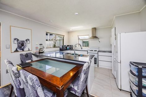 Photo of property in 2/45 Jellicoe Road, Manurewa, Auckland, 2102